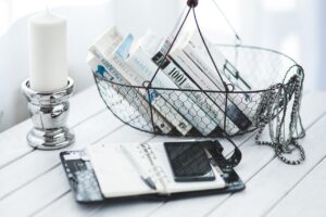 Schemat instalacji elektrycznej w domu jednorodzinnym: Co musi wiedzieć inwestor o projekcie i uziemieniu.